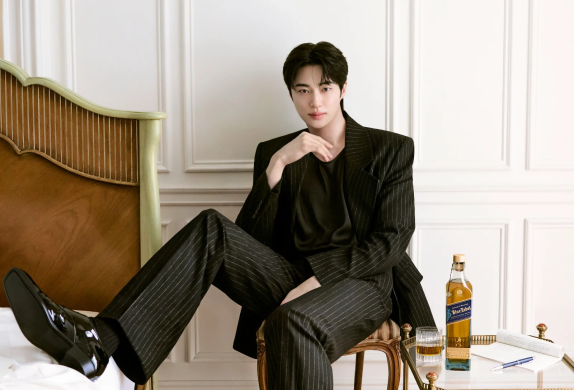 Hành Trình Kiến Tạo Tuyệt Tác: Sự Đồng Điệu Giữa Byeon Woo-seok Và Johnnie Walker Blue Label