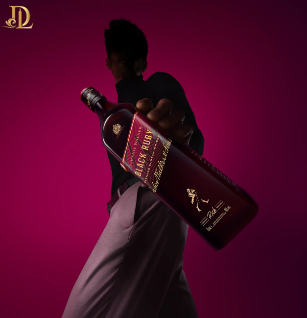 Whisky Johnnie Walker Black Ruby 700ml