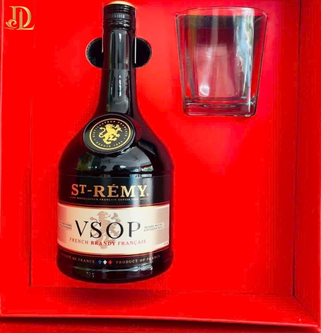 Hộp quà Brandy ST Remy VSOP