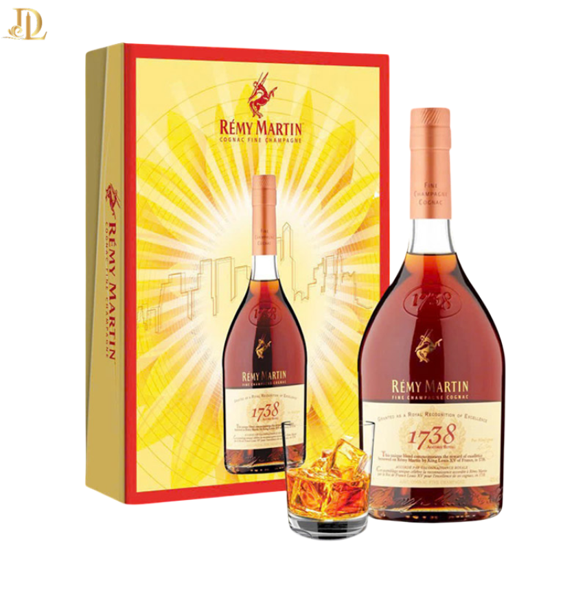 Hộp quà Remy Martin 1738